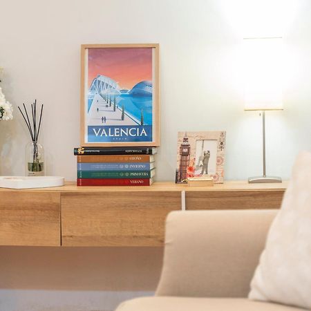 Lovely Apartment Near Beach & Science City Валенсия Екстериор снимка