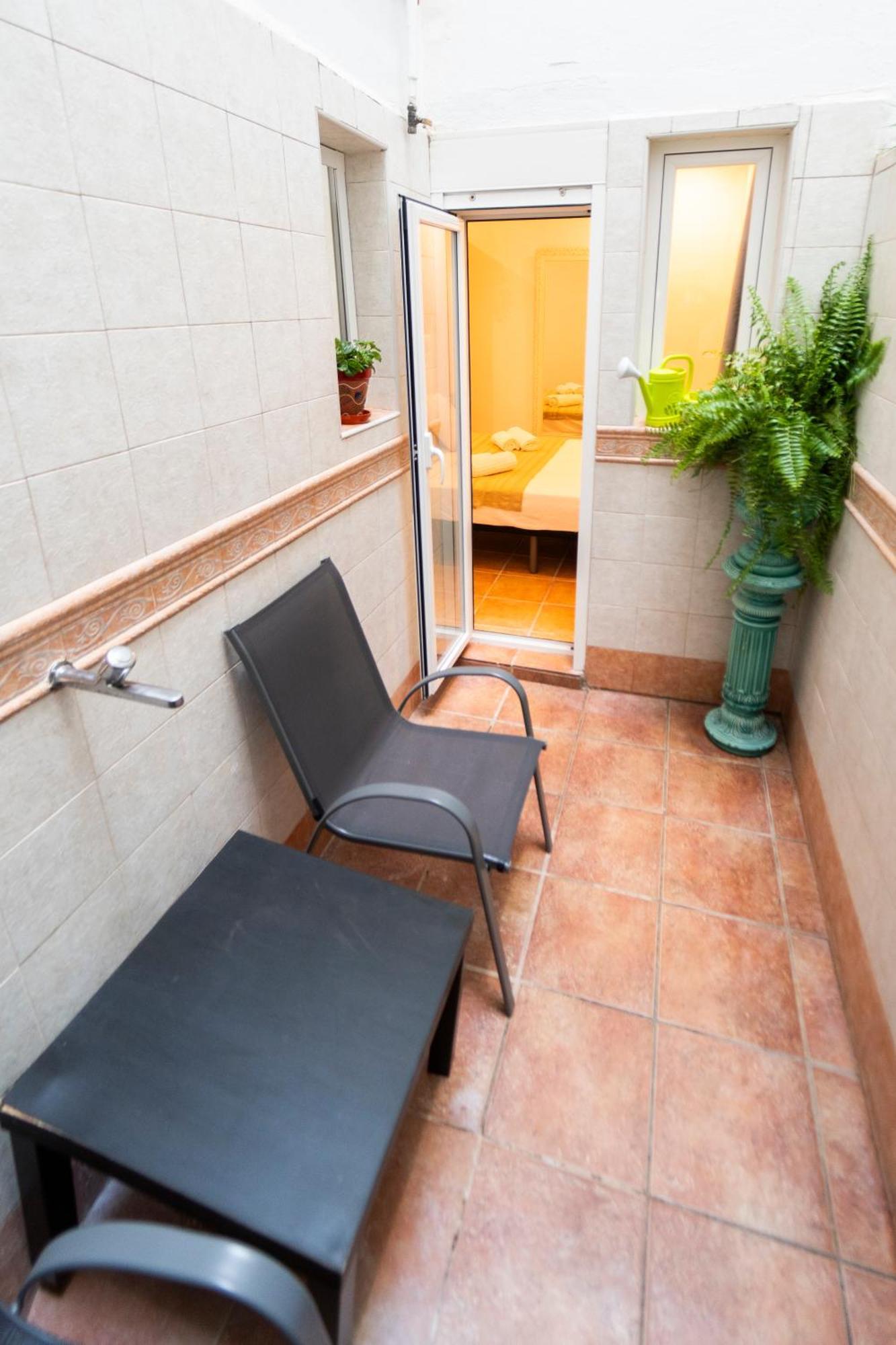 Lovely Apartment Near Beach & Science City Валенсия Екстериор снимка