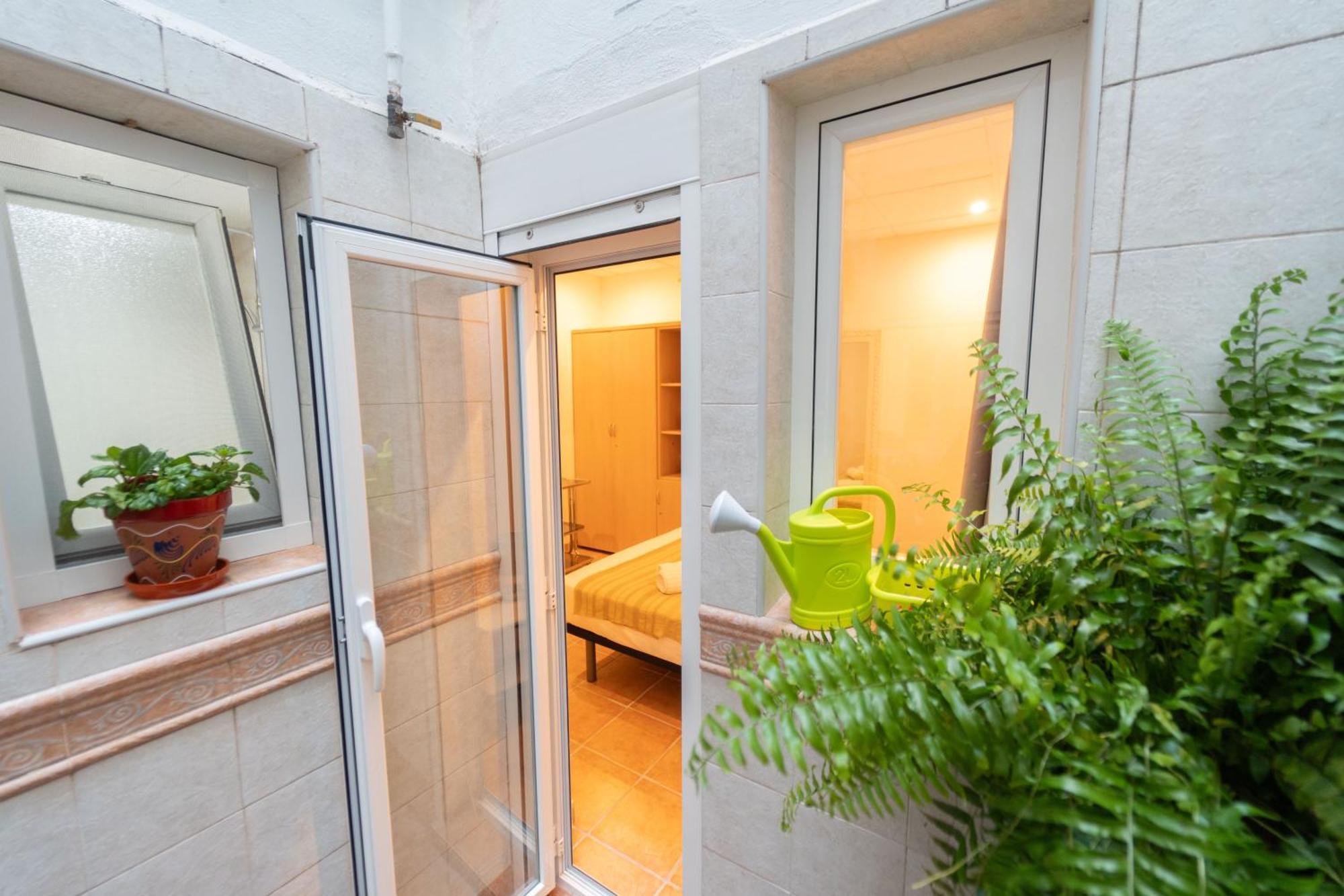 Lovely Apartment Near Beach & Science City Валенсия Екстериор снимка