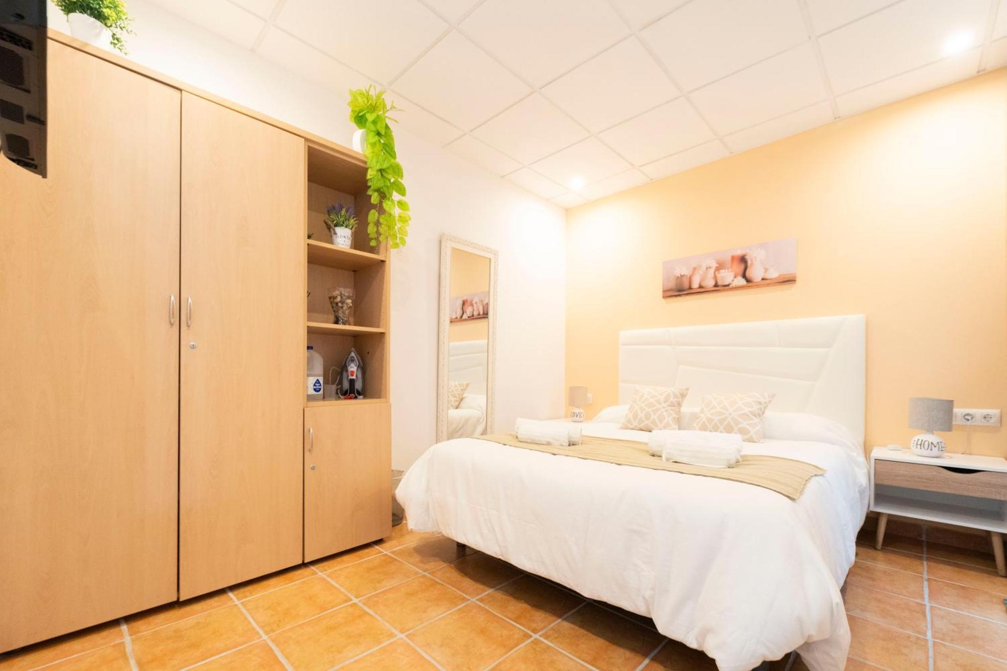 Lovely Apartment Near Beach & Science City Валенсия Екстериор снимка