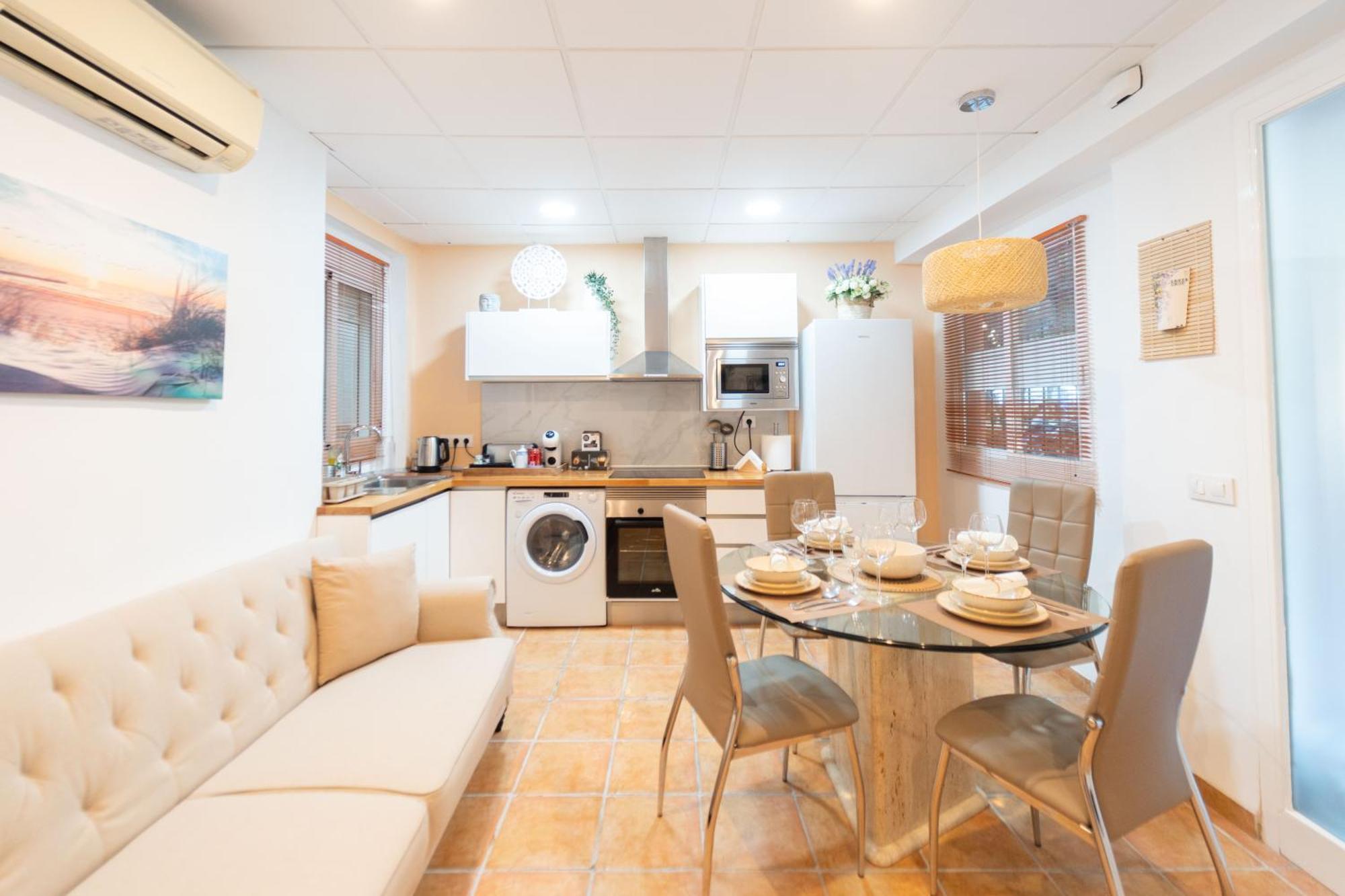 Lovely Apartment Near Beach & Science City Валенсия Екстериор снимка