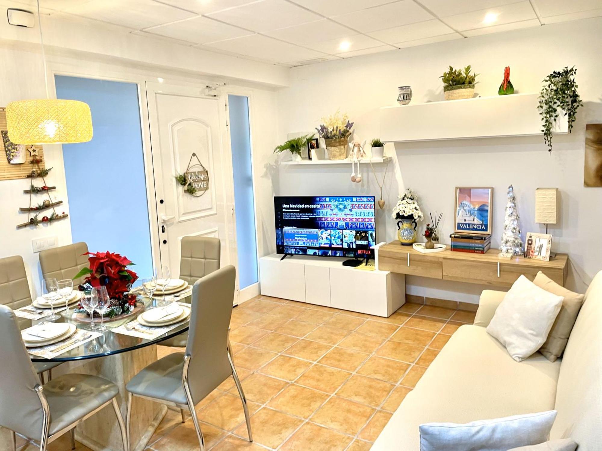 Lovely Apartment Near Beach & Science City Валенсия Екстериор снимка